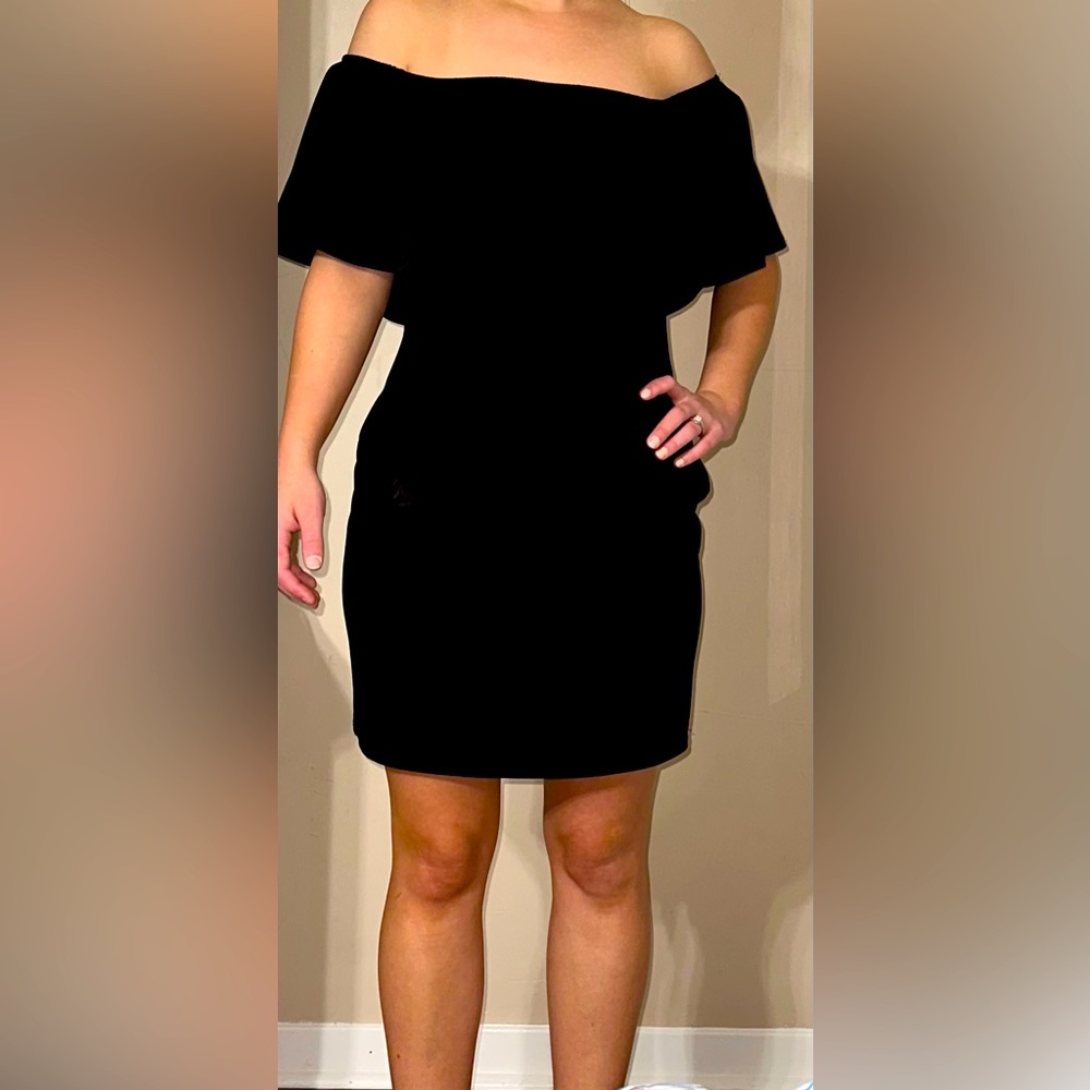 🔅Size Medium Brat Star off the shoulders dress